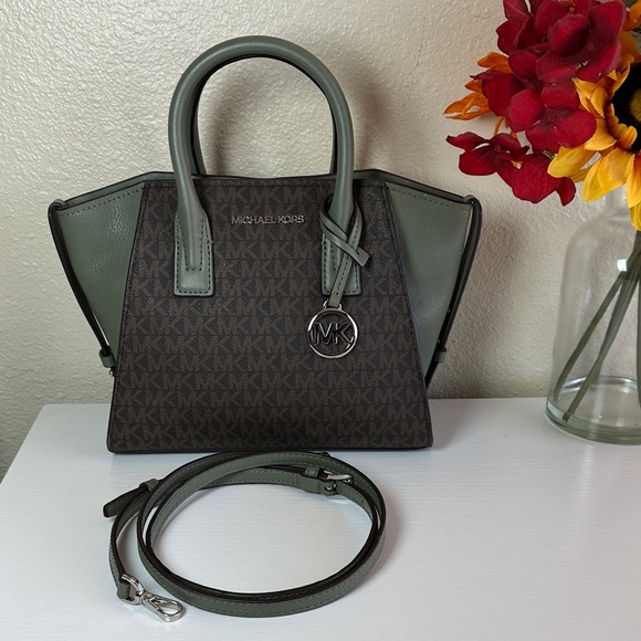 Michael Kors Avril zip top sage green Satchel with matching long strap & charm - Picture 16 of 16